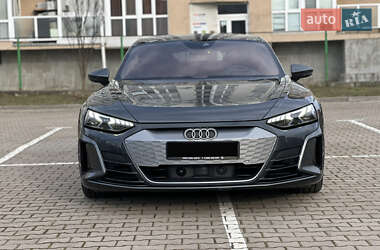 Лифтбек Audi e-tron GT 2021 в 