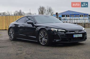 Ліфтбек Audi e-tron GT 2021 в 
