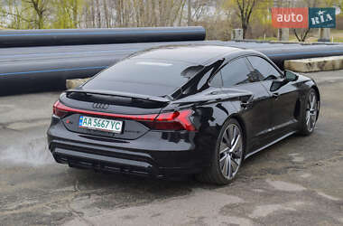 Ліфтбек Audi e-tron GT 2021 в 