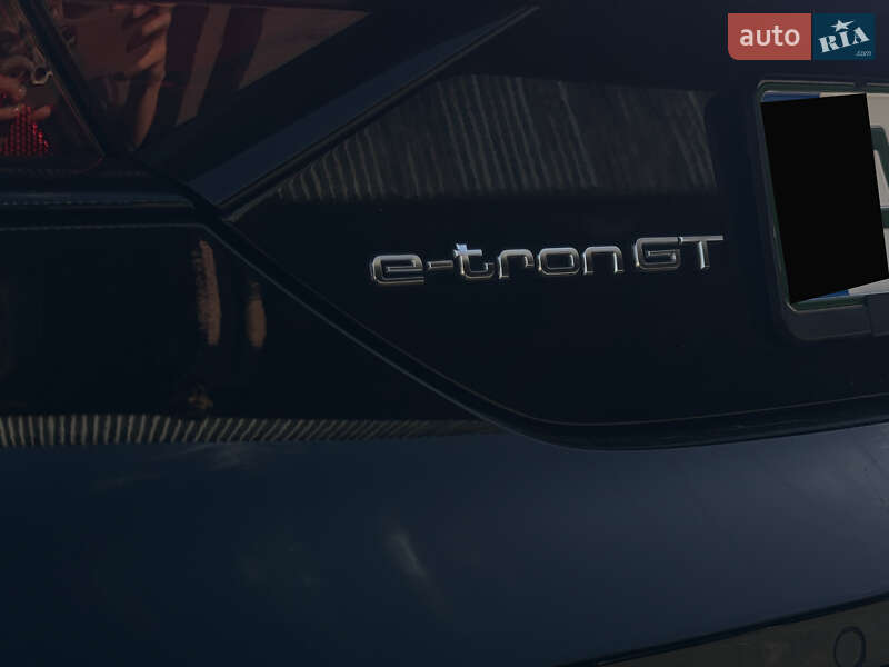 Лифтбек Audi e-tron GT 2021 в Киеве