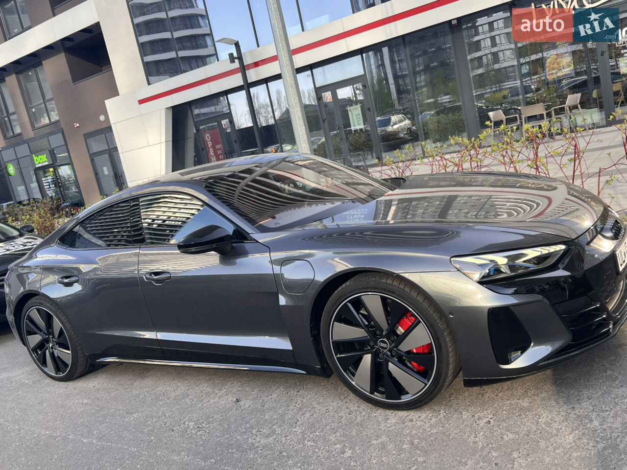 2021 Audi e-tron GT - мініатюра 29