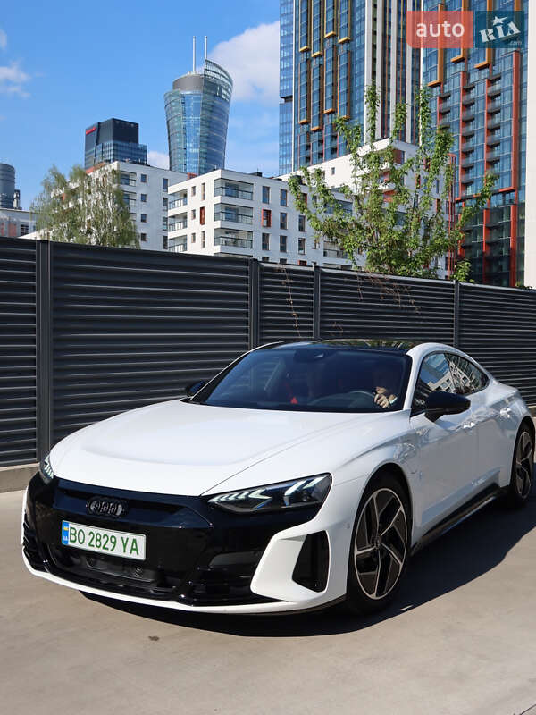 Audi e-tron GT 2022