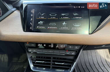 Лифтбек Audi e-tron GT 2021 в 