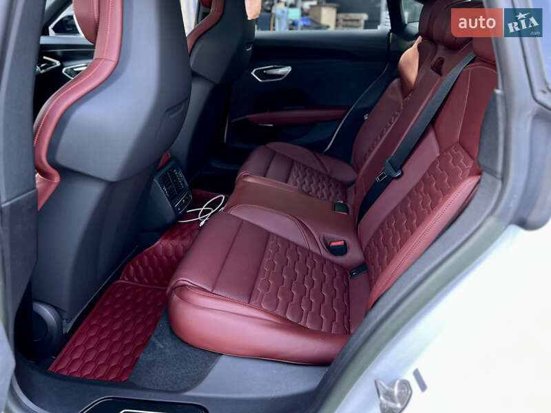 Лифтбек Audi e-tron GT 2022 в Одессе
