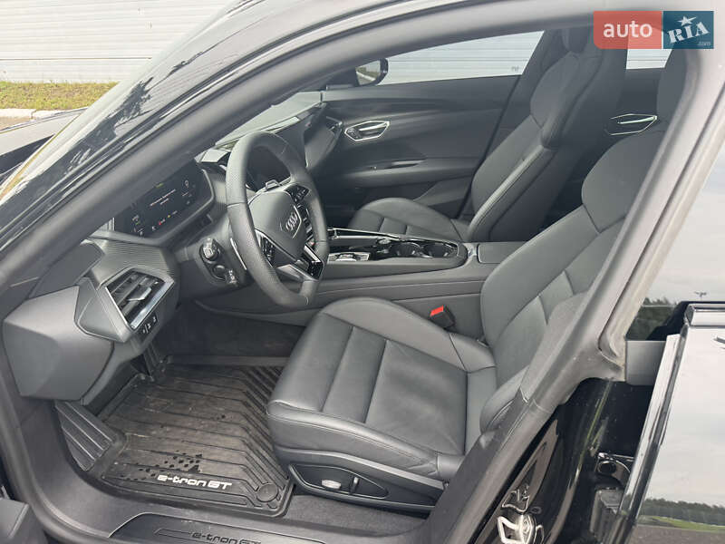 Лифтбек Audi e-tron GT 2024 в Киеве