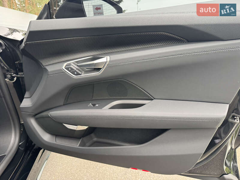 Лифтбек Audi e-tron GT 2024 в Киеве