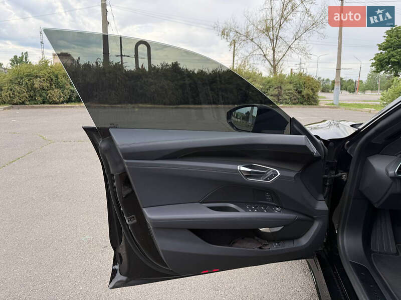 Лифтбек Audi e-tron GT 2023 в Кривом Роге