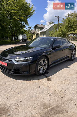 Лифтбек Audi e-tron GT 2023 в 