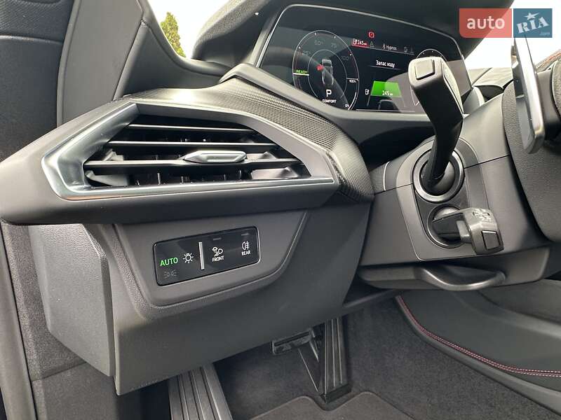 Лифтбек Audi e-tron GT 2024 в Одессе