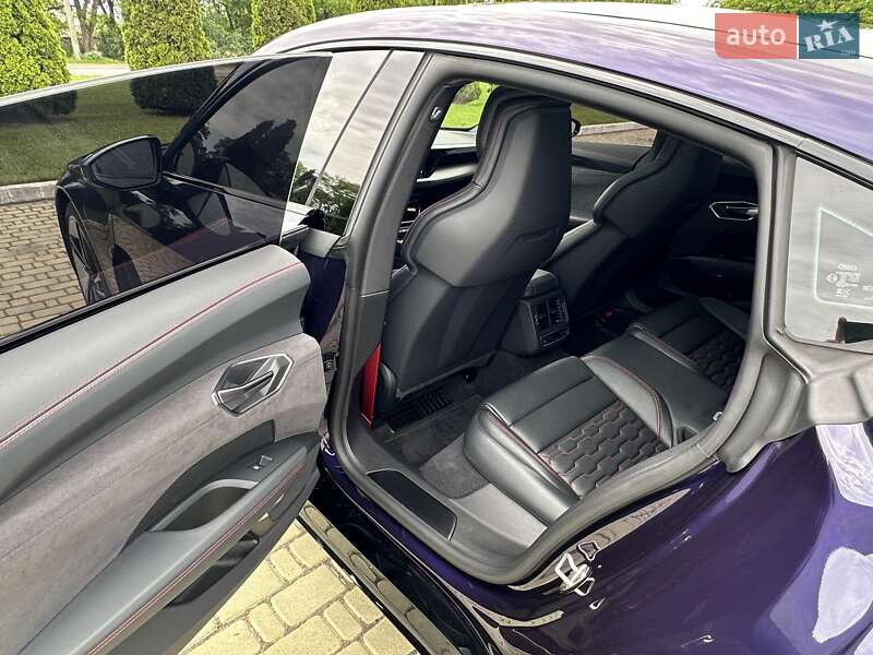 Лифтбек Audi e-tron GT 2024 в Одессе