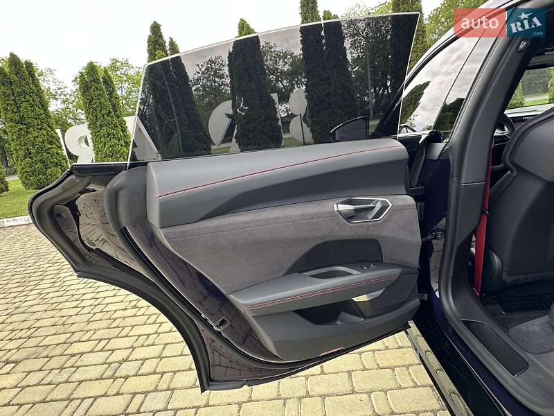 Лифтбек Audi e-tron GT 2024 в Одессе