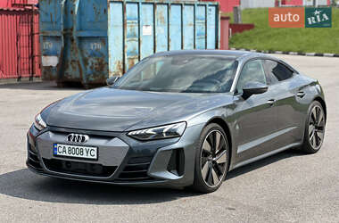 Лифтбек Audi e-tron GT 2021 в 