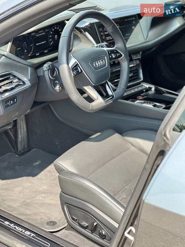 Лифтбек Audi e-tron GT 2021 в Киеве