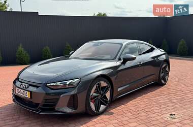Лифтбек Audi e-tron GT 2022 в 
