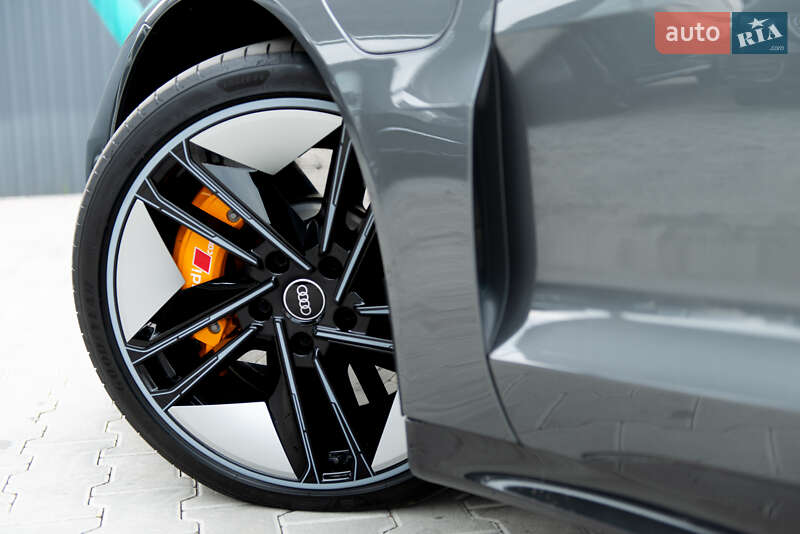 Лифтбек Audi e-tron GT 2021 в Мукачево