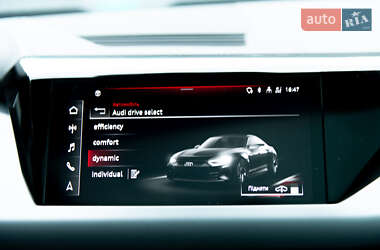 Лифтбек Audi e-tron GT 2021 в 