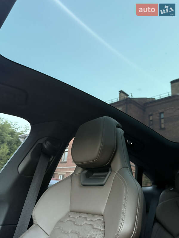 Ліфтбек Audi e-tron GT 2021 в Дніпрі