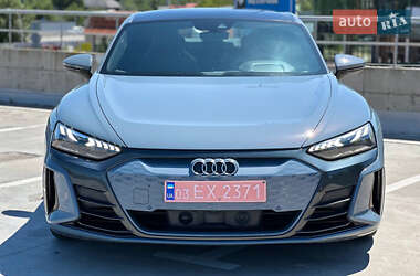 Ліфтбек Audi e-tron GT 2021 в 
