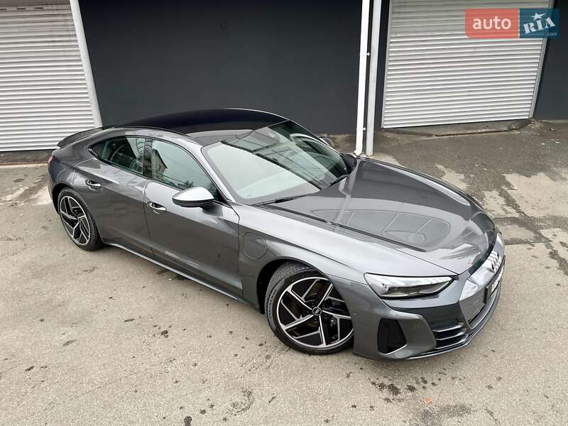Лифтбек Audi e-tron GT 2021 в Киеве