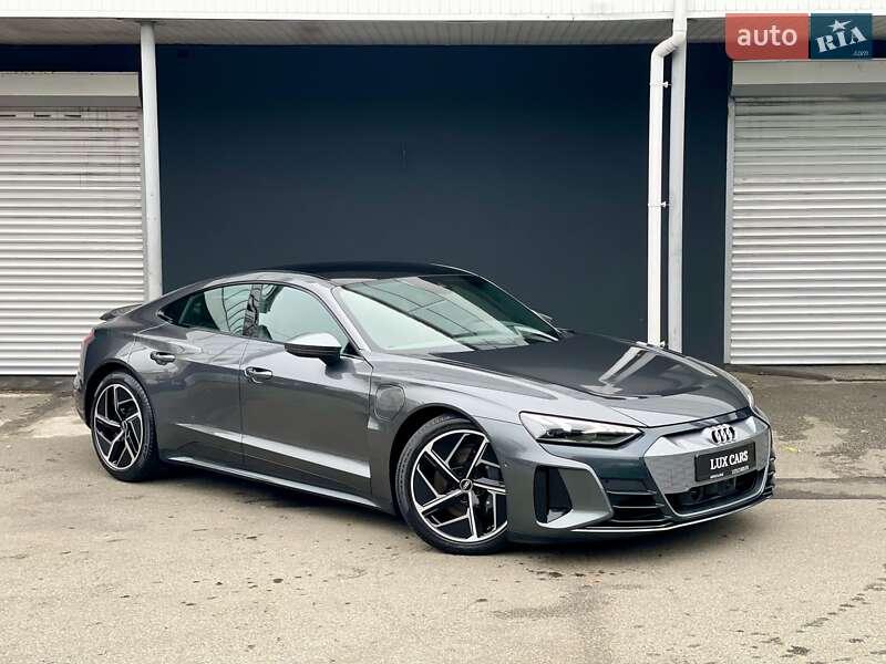 Лифтбек Audi e-tron GT 2021 в Киеве