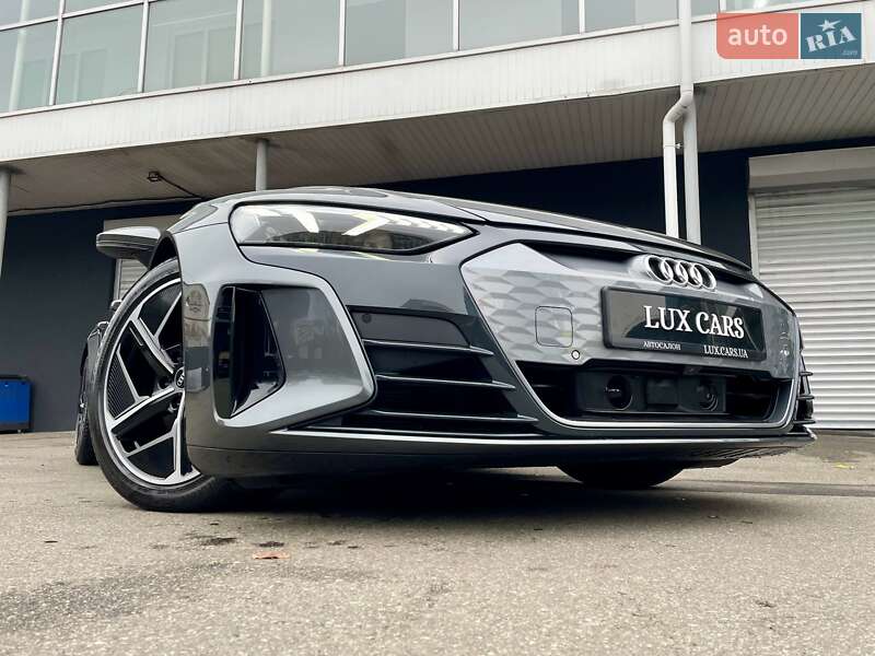 Лифтбек Audi e-tron GT 2021 в Киеве