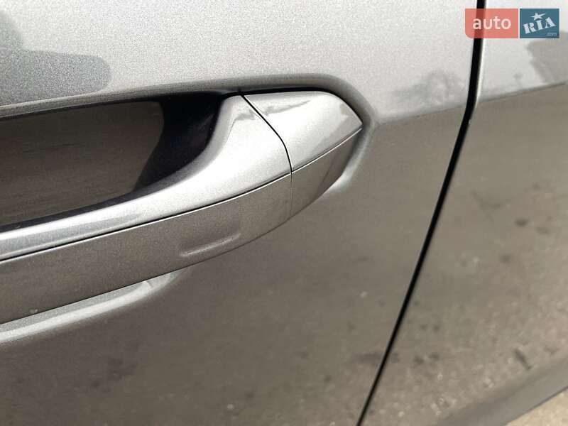 Лифтбек Audi e-tron GT 2021 в Киеве