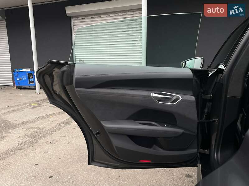 Лифтбек Audi e-tron GT 2021 в Киеве