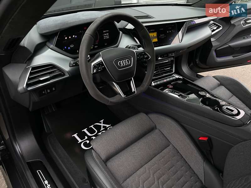 Лифтбек Audi e-tron GT 2021 в Киеве