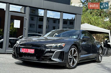 Лифтбек Audi e-tron GT 2022 в 