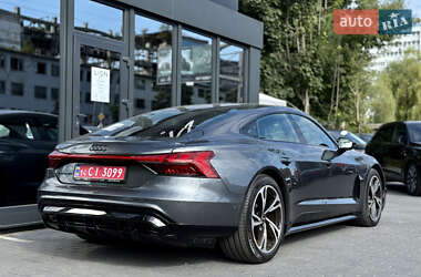 Лифтбек Audi e-tron GT 2022 в 