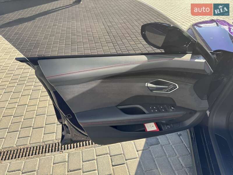 Купе Audi e-tron GT 2024 в Одесі