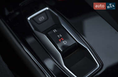 Лифтбек Audi e-tron GT 2021 в 