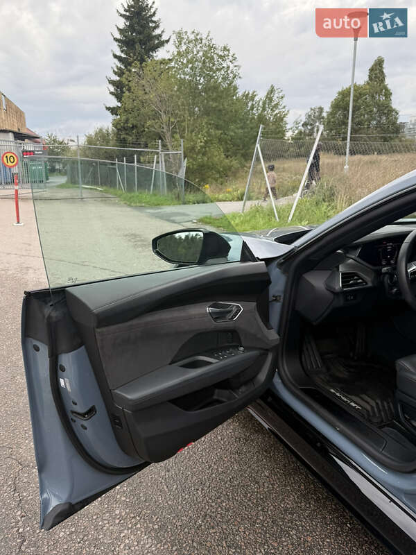 Лифтбек Audi e-tron GT 2021 в Тернополе