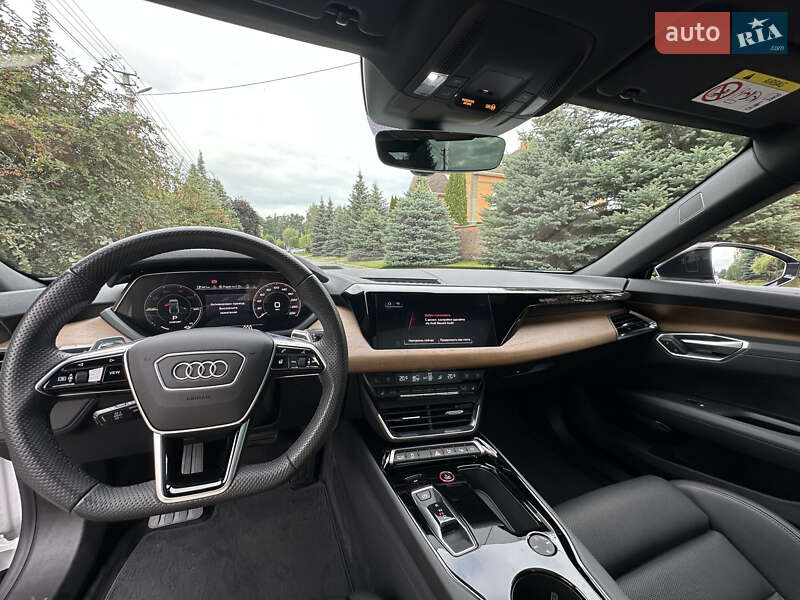 Ліфтбек Audi e-tron GT 2021 в Києві