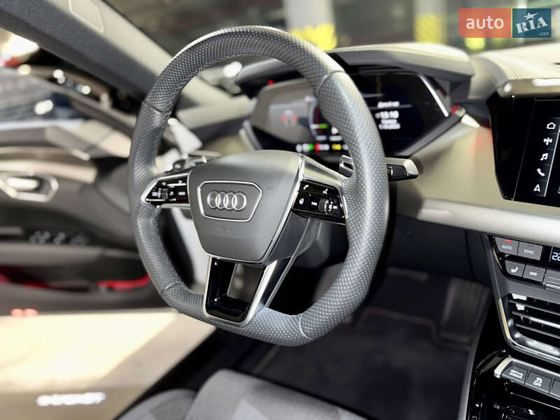 Ліфтбек Audi e-tron GT 2022 в Києві
