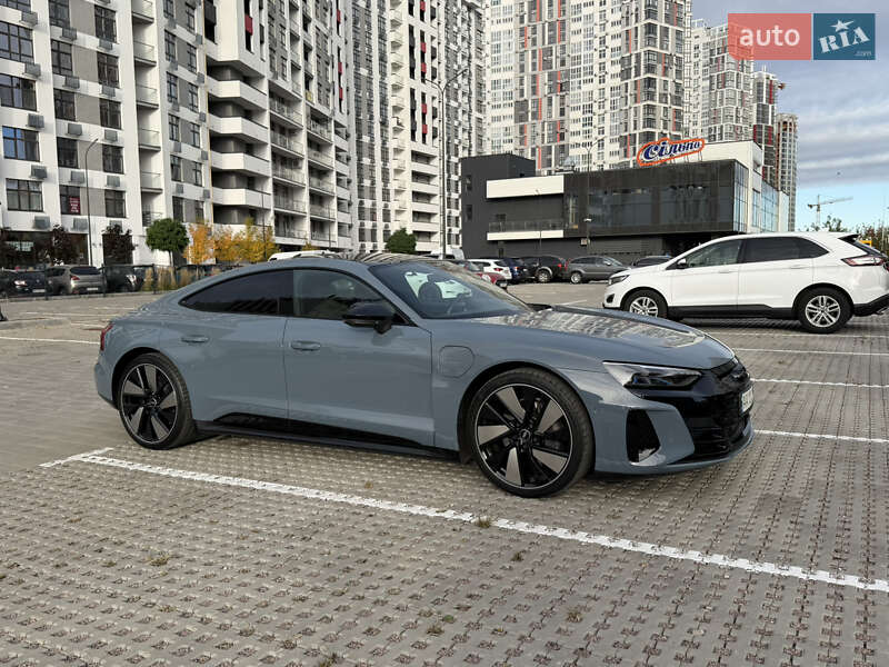 Ліфтбек Audi e-tron GT 2021 в Києві