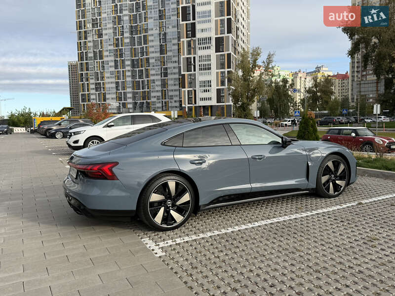 Ліфтбек Audi e-tron GT 2021 в Києві