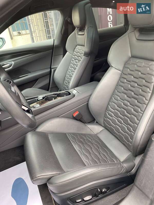 Лифтбек Audi e-tron GT 2021 в Ужгороде