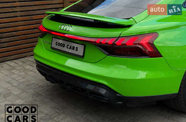 Ліфтбек Audi e-tron GT 2022 в 