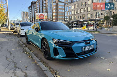 Ліфтбек Audi e-tron GT 2021 в  фото 20 Ліфтбек Audi e-tron GT 2021 в