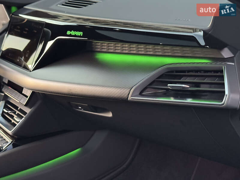 Ліфтбек Audi e-tron GT 2023 в Одесі фото 33 Ліфтбек Audi e-tron GT 2023 в Одесі