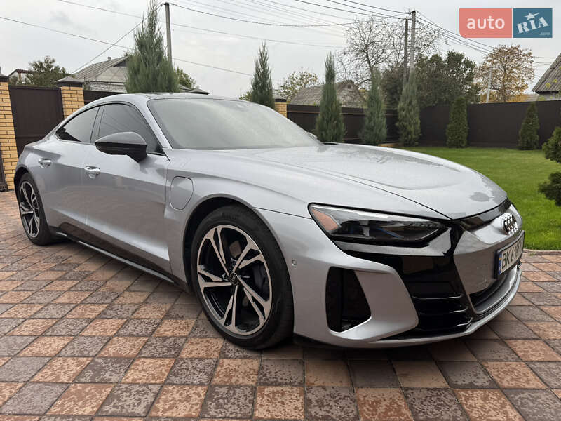 Ліфтбек Audi e-tron GT 2021 в Звенигородці фото 22 Ліфтбек Audi e-tron GT 2021 в Звенигородці