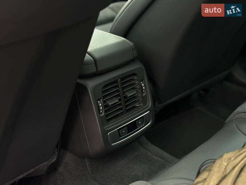 Лифтбек Audi e-tron GT 2022 в Киеве фото 17 Лифтбек Audi e-tron GT 2022 в Киеве