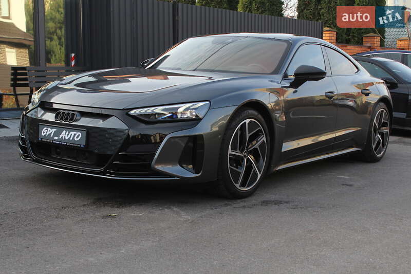 Лифтбек Audi e-tron GT 2022 в Киеве
