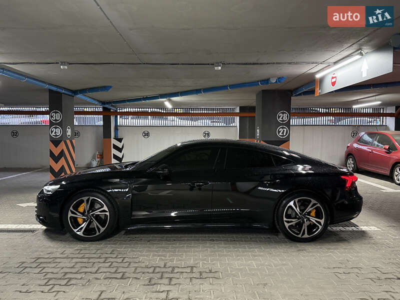 Лифтбек Audi e-tron GT 2022 в Ужгороде фото 11 Лифтбек Audi e-tron GT 2022 в Ужгороде