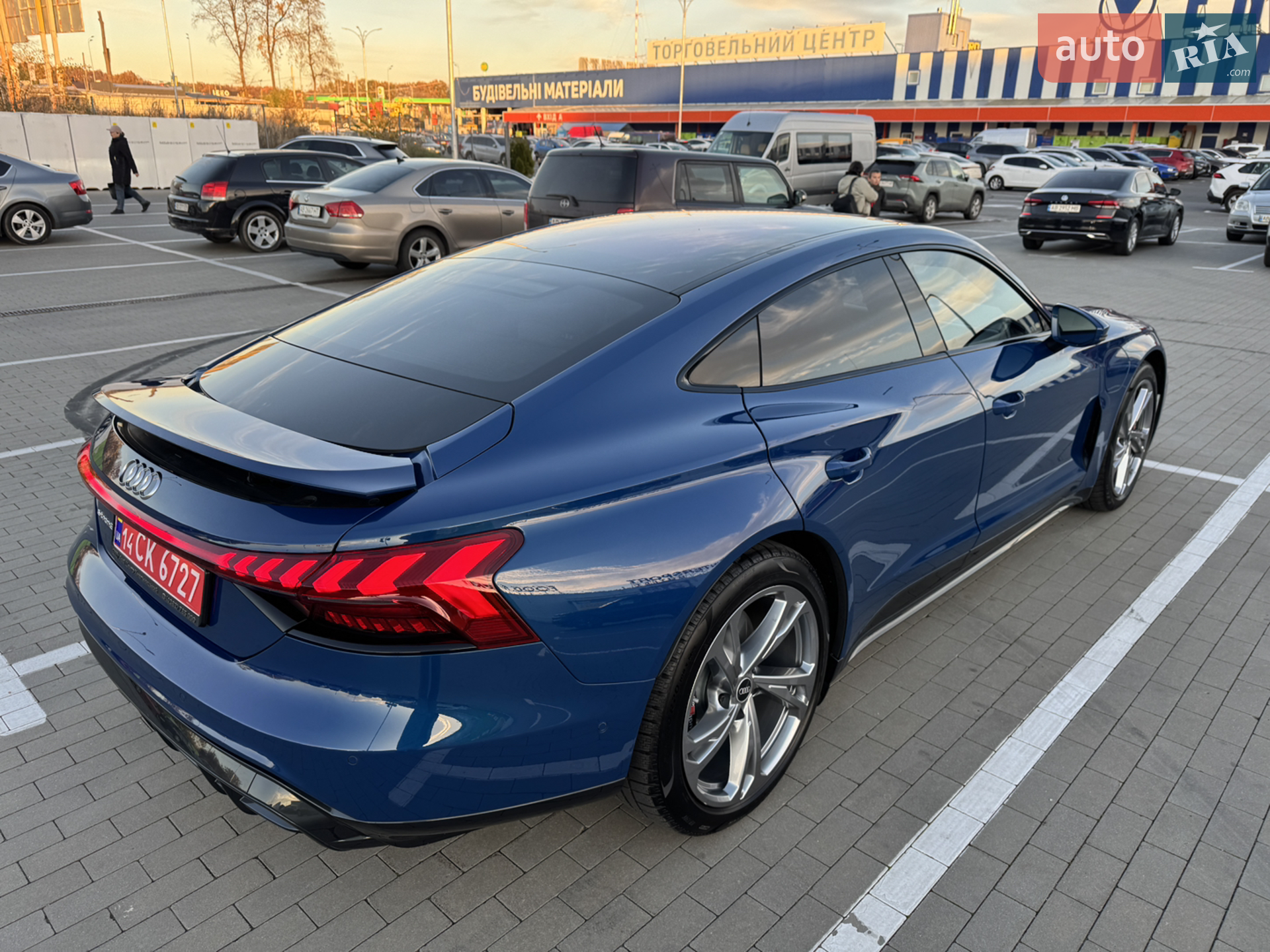 2021 Audi e-tron GT - мініатюра 6