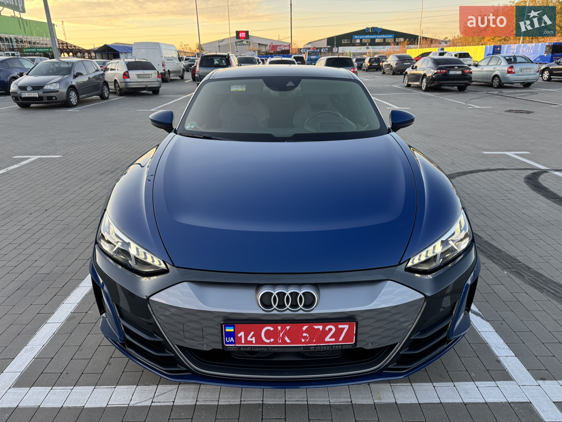 2021 Audi e-tron GT - мініатюра 8
