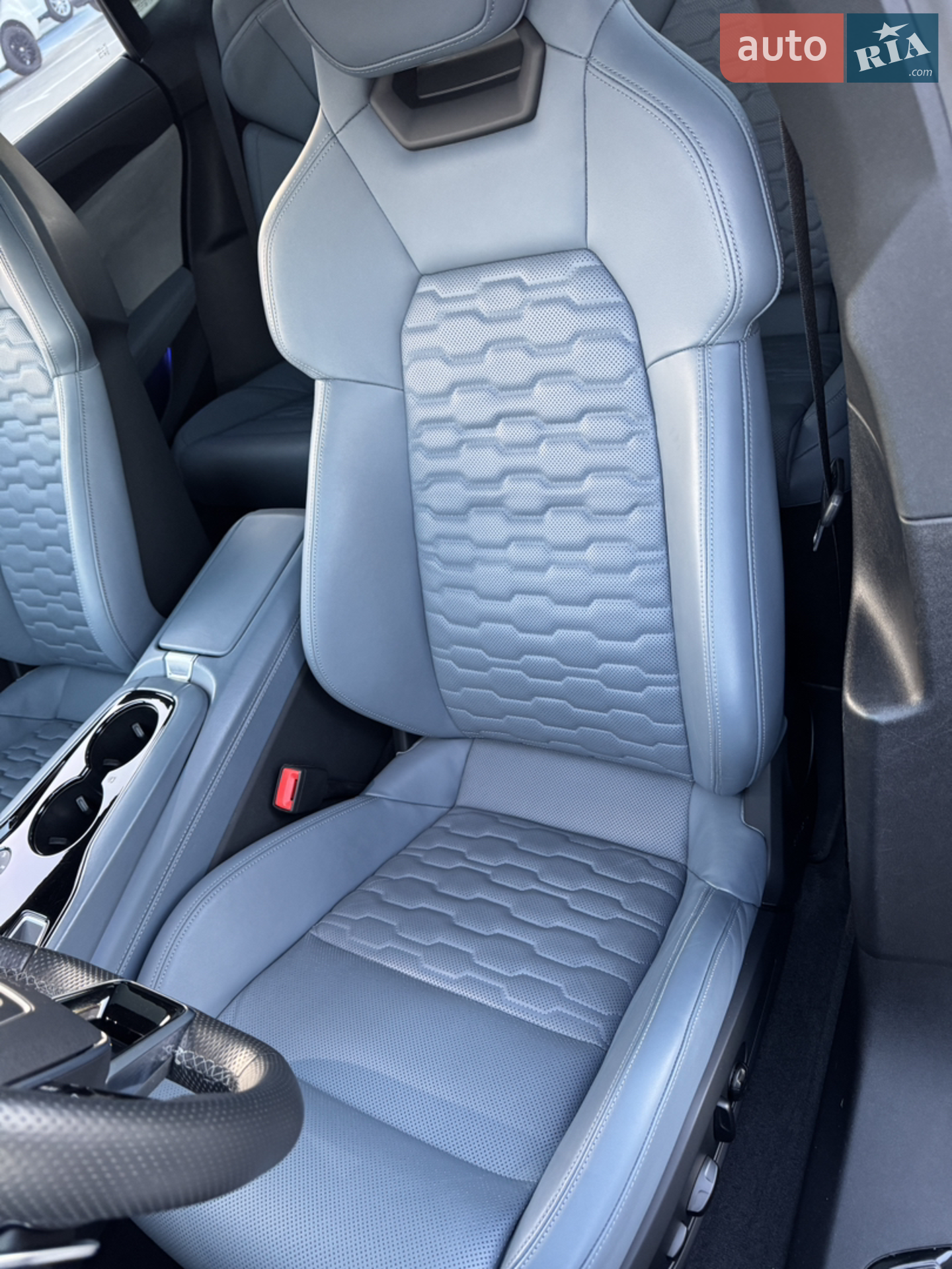 2021 Audi e-tron GT - мініатюра 19