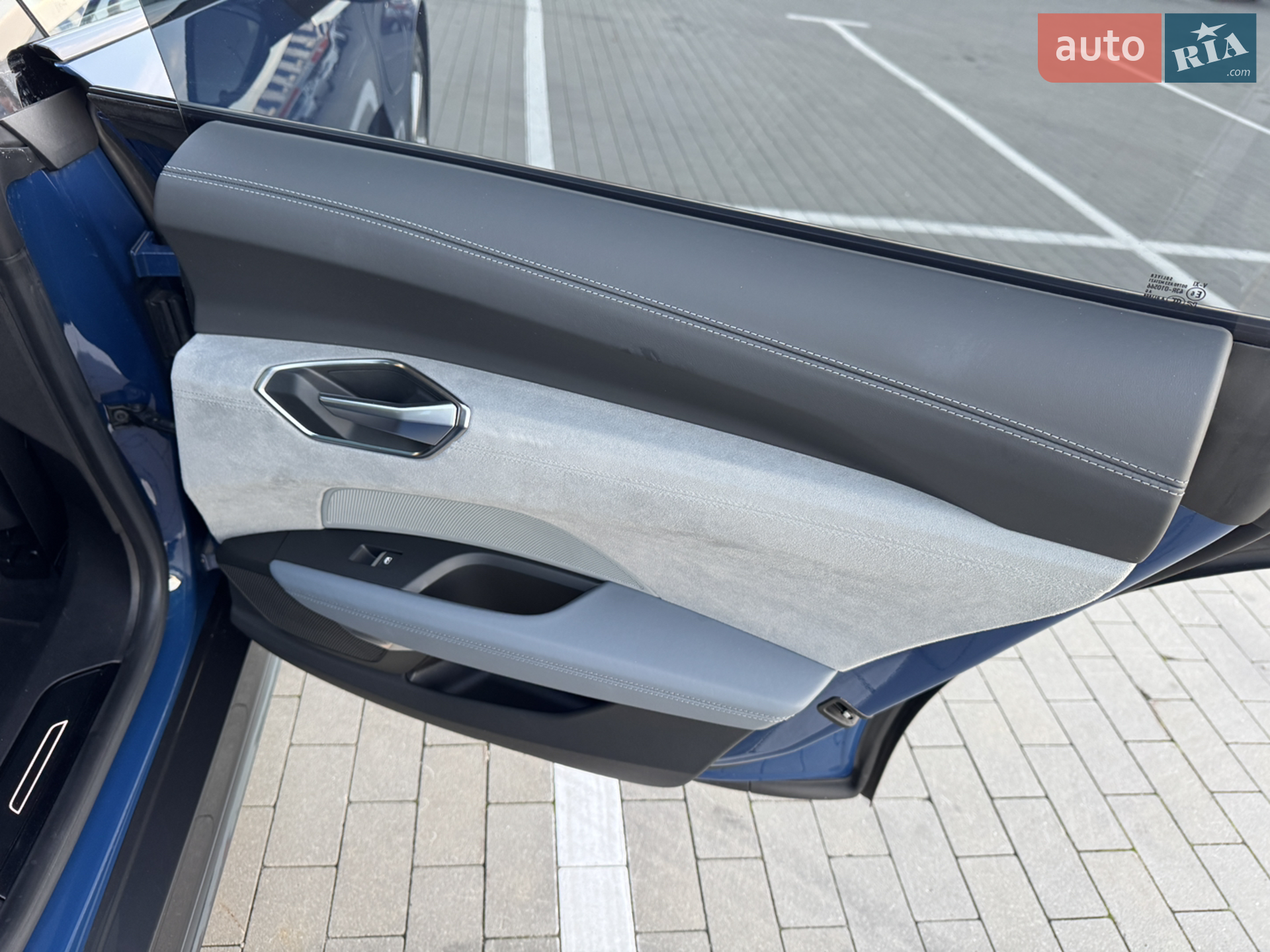 2021 Audi e-tron GT - мініатюра 45