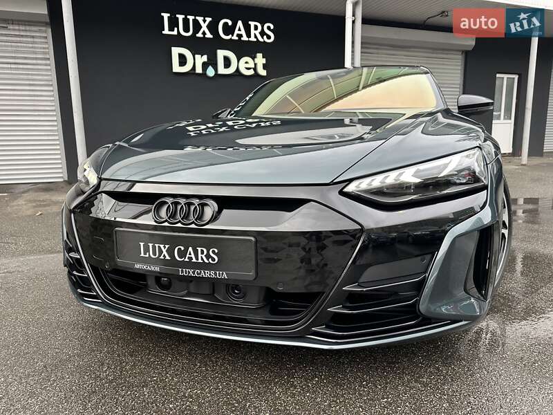 Лифтбек Audi e-tron GT 2022 в Киеве фото 14 Лифтбек Audi e-tron GT 2022 в Киеве